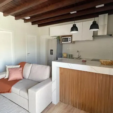 펜션 Casa Ferreira Em *