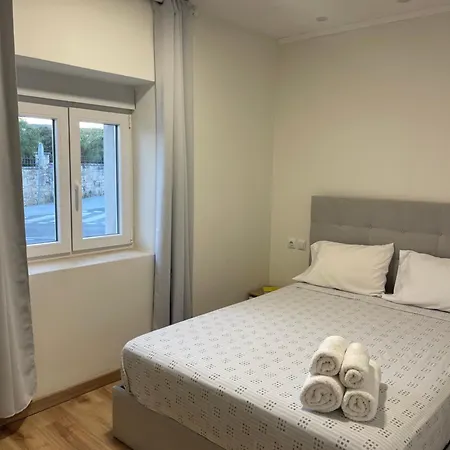 Casa Ferreira Em 度假居 *